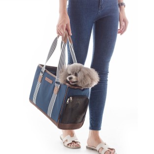 Portable Pet Dog Cat Breathable Carrier Eco-friendly Leather Zipper Backpack Suitable for Small Dogs and Cats